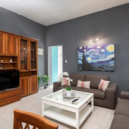 1 Bedroom Apartment With Cosy Backyard Close To Valletta Floriana Eksteriør billede